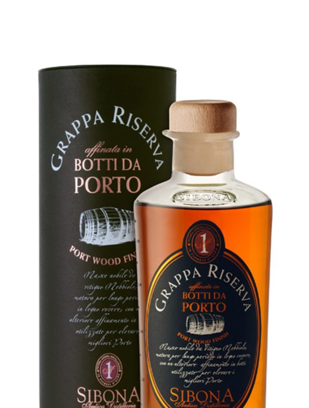 Grappa Riserva affinata in Botti da Porto