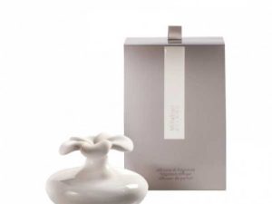 Diffusore per ambienti a fiore bianco