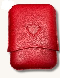 Portasigari per tre ammezzati toscani in pelle martellata rossa Portasigari per tre ammezzati toscani in pelle martellata rossa
