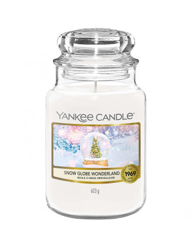 754.jpg Snow Globe Wonderland